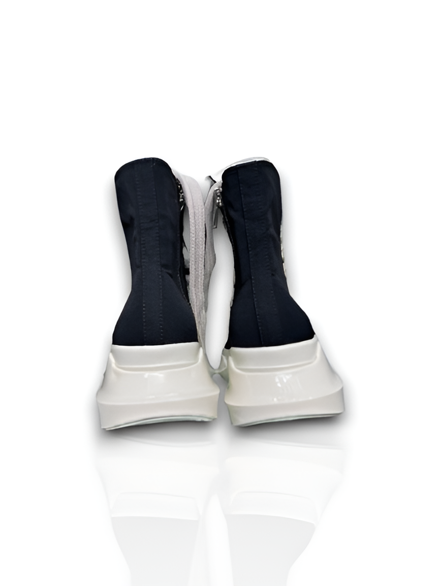 RICK OWENS (Abstract)