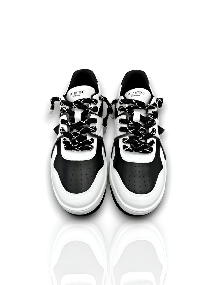 VALENTINO GARAVANI "One Stud XL"