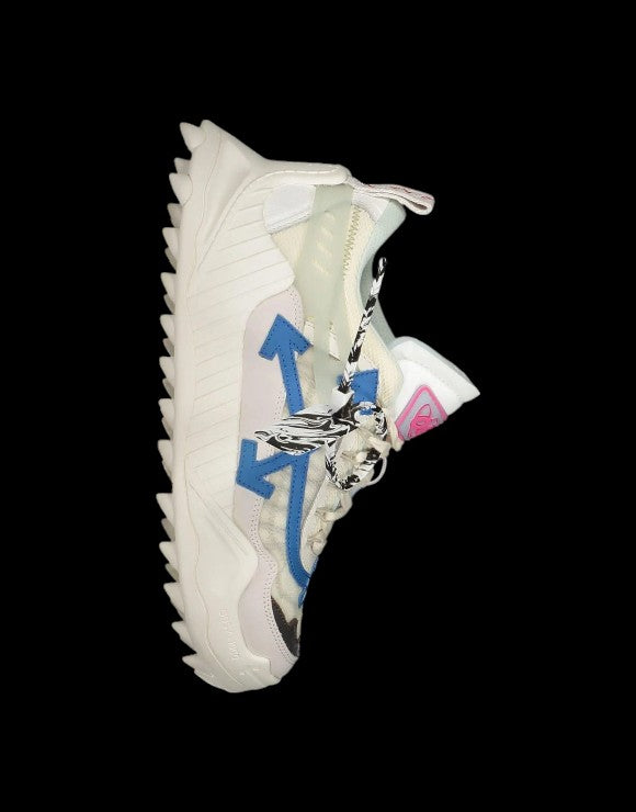 OFF WHITE