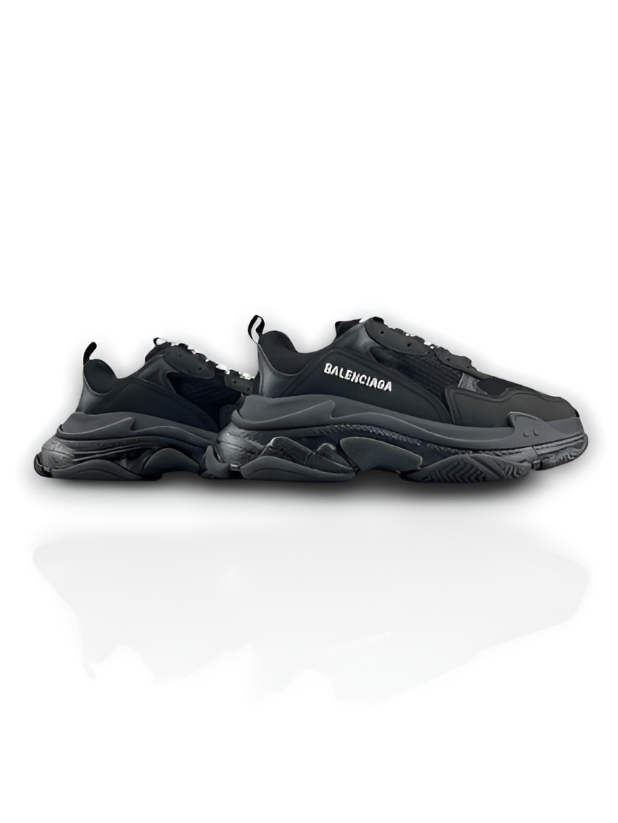 BALENCIAGA - Triple S (Black)